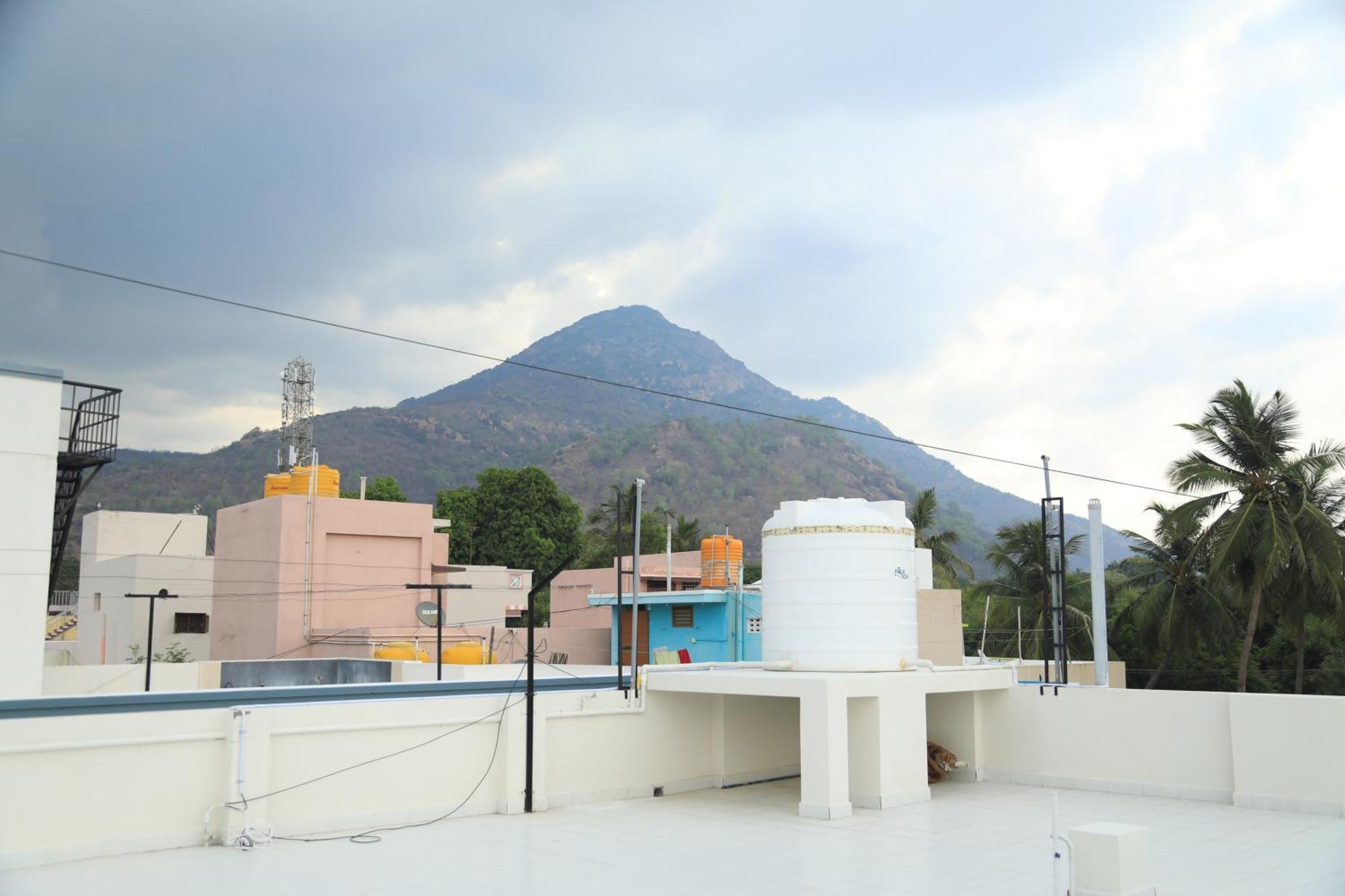 Unga Veedu Pay And Stay Tiruvannāmalai Exteriör bild