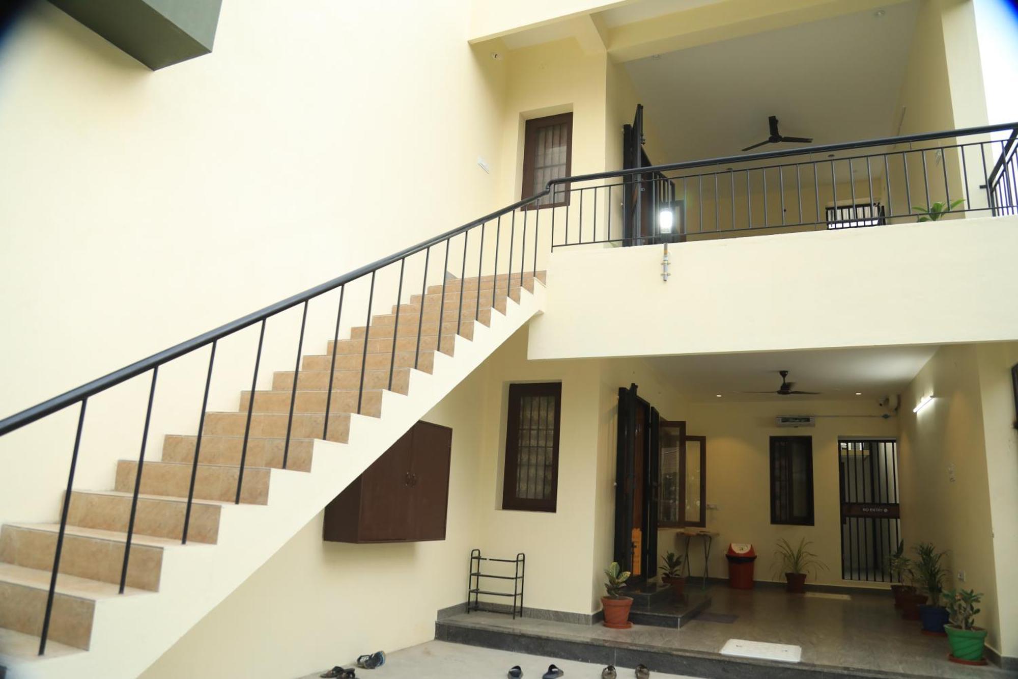 Unga Veedu Pay And Stay Tiruvannāmalai Exteriör bild